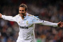 竞彩网官方网址|快船随队记者透露，祖巴茨伤情列入每日观察 将随队踏上三连客征程