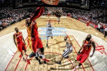 竞彩网|澳网第三日激战，辛纳莱巴强势亮相，中国军团王欣瑜吴易昺张帅奋勇争先